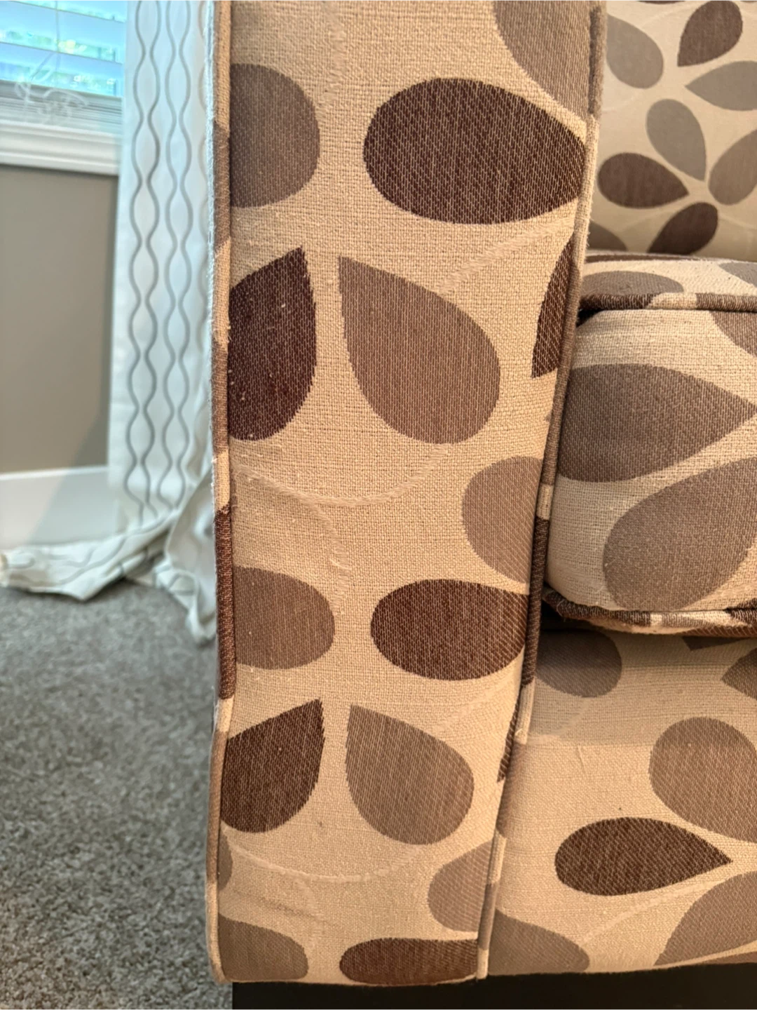 Living room accent chair - photo 3