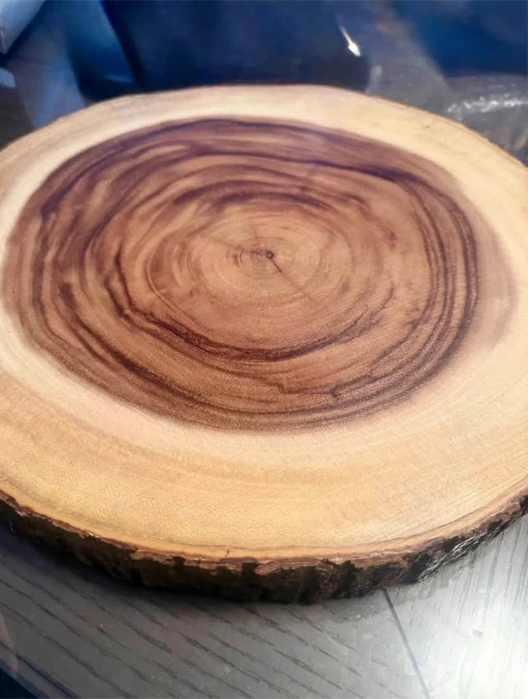 Wood Slice Cake Stand