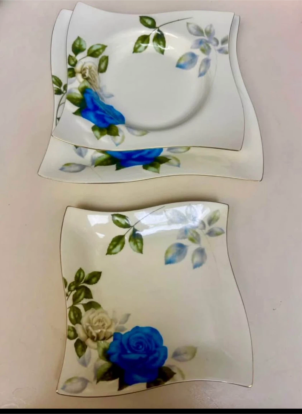 Versache Super Bone China Plates-36 peices