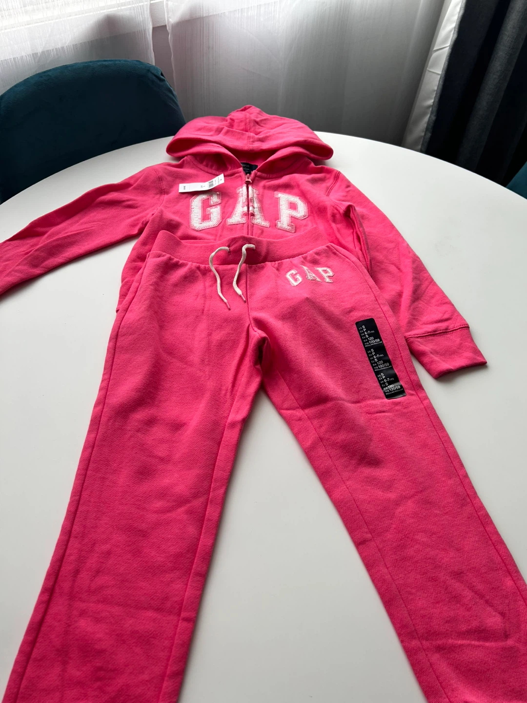 New GAP Kids Pink Hoodie & Sweatpants Set - Size S (6-7) - photo 3
