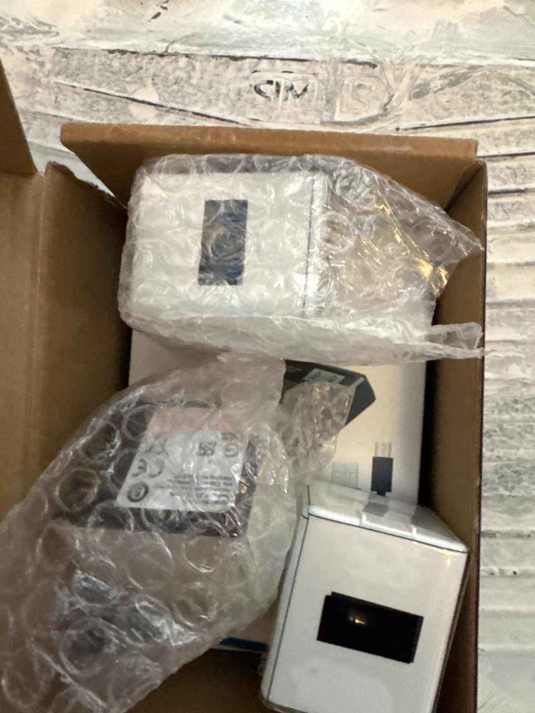 New A-1 LCD Display Dual Slot Charger - photo 2