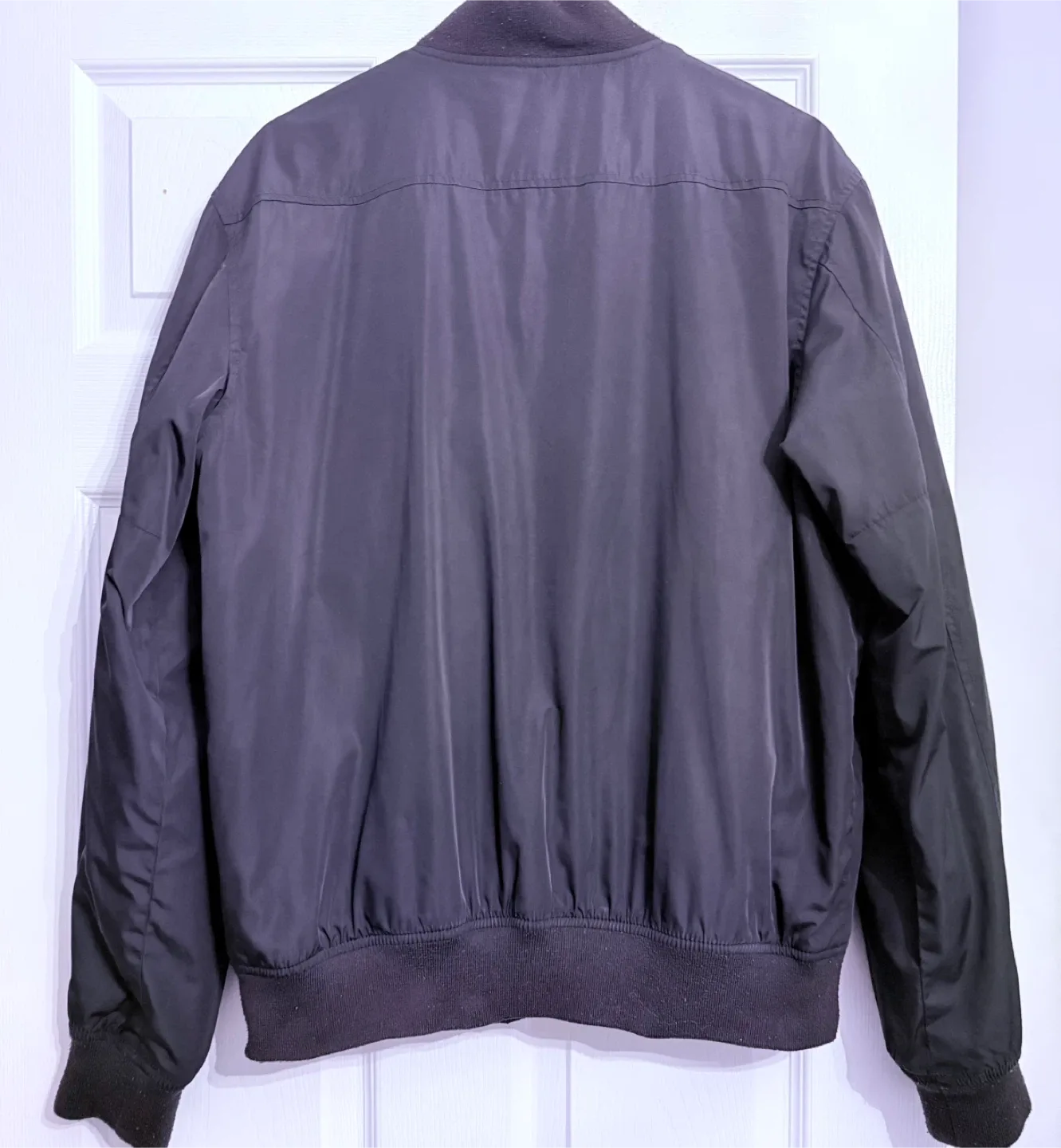 Old Navy Black Bomber Jacket image indicator(4)