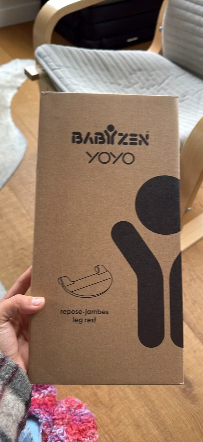 BABYZEN YOYO Leg Rest - New in Box thumbnail