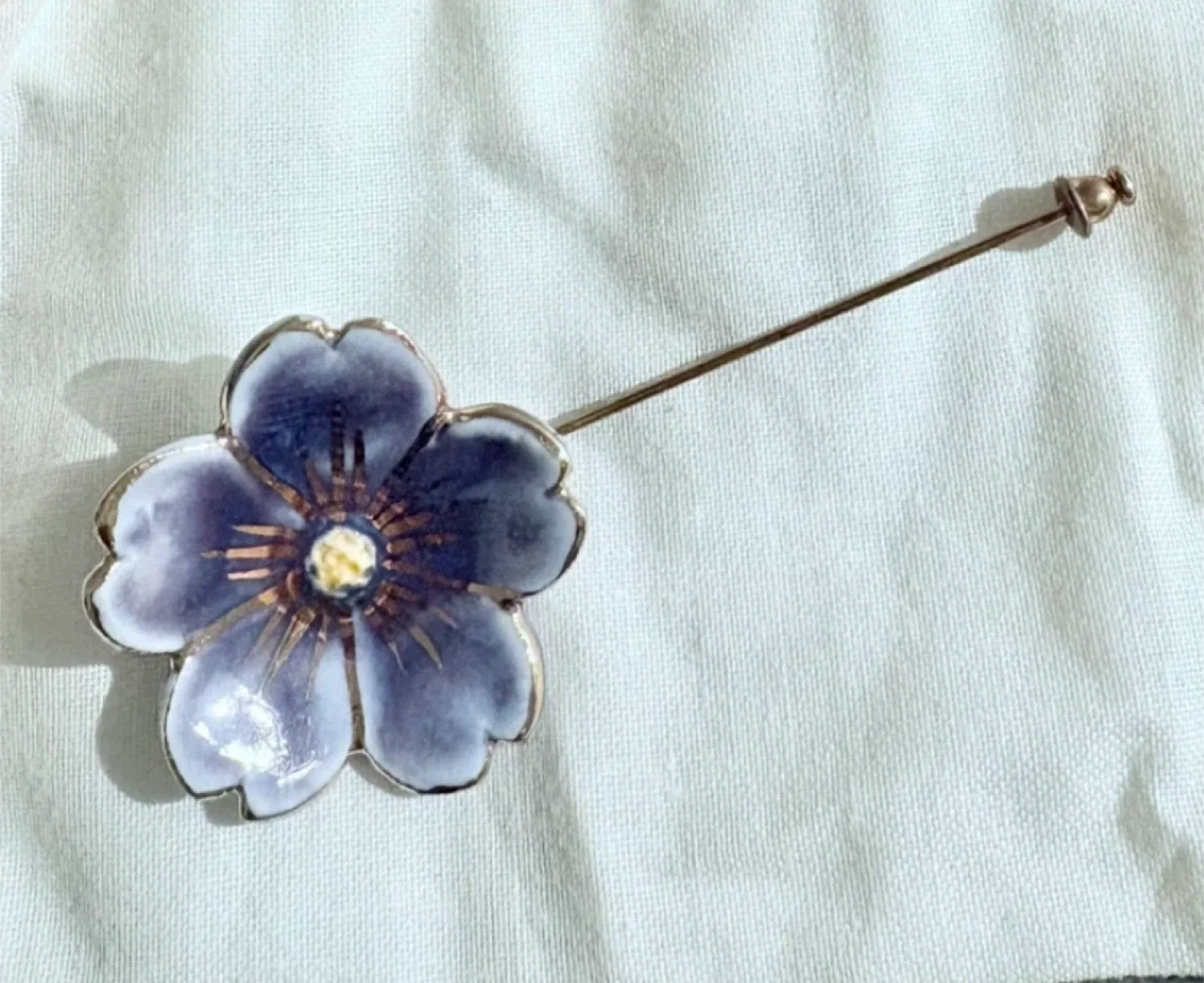 Julie Moon Purple Violet Flower Pin thumbnail