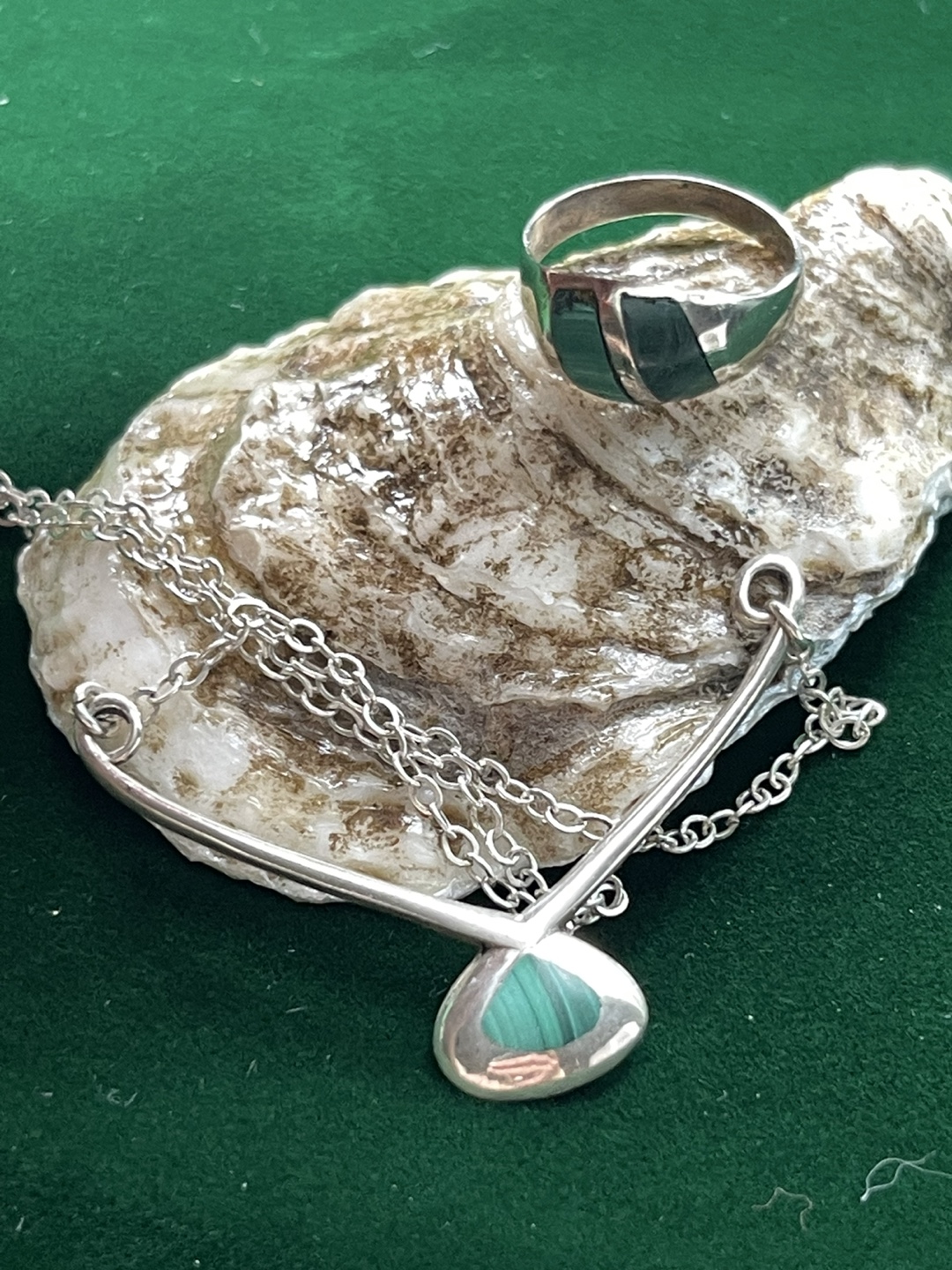 Silver Ring & Necklace Set with Malachite