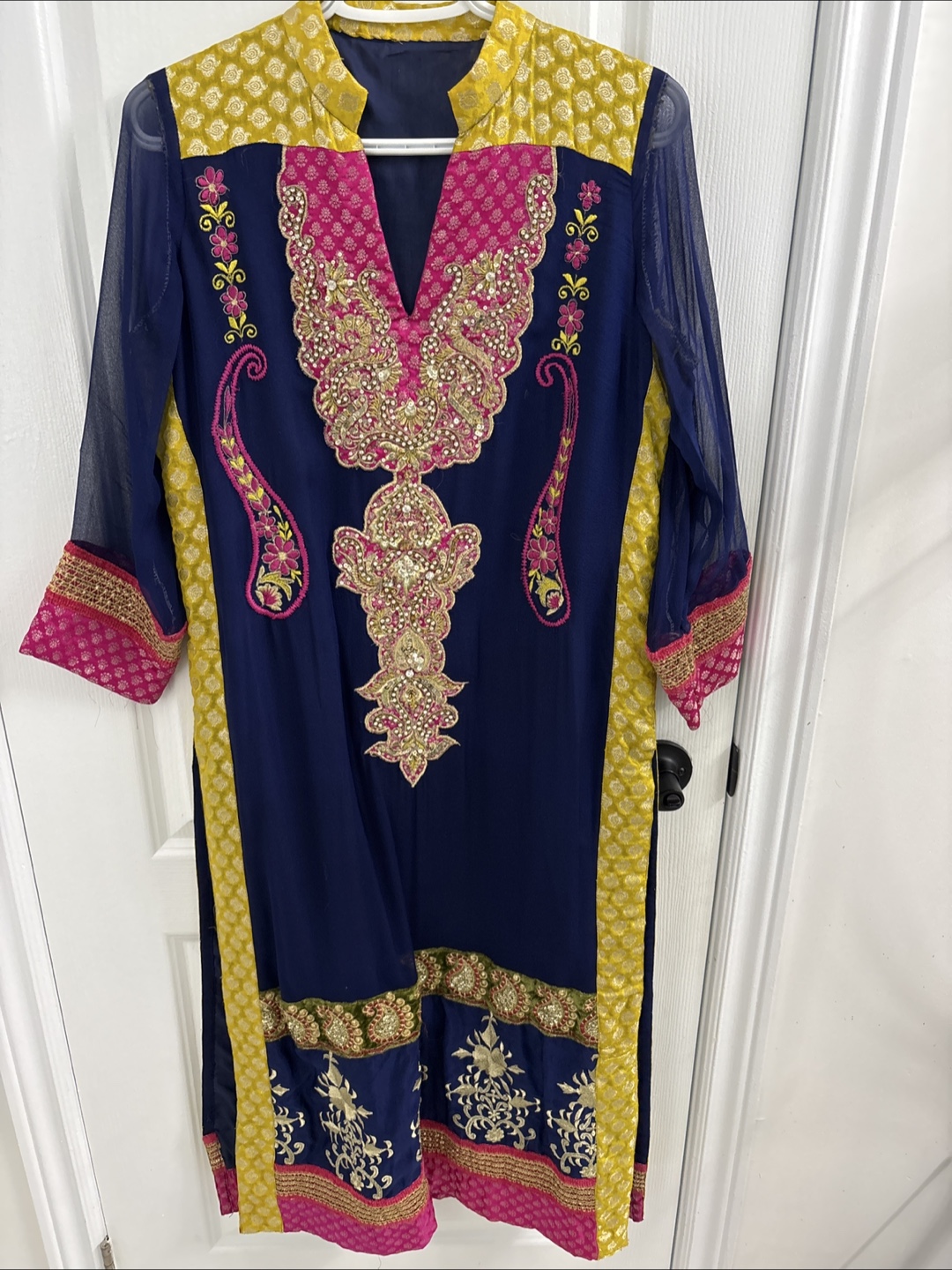 Yellow & Navy Blue Embellished Salwar Kameez