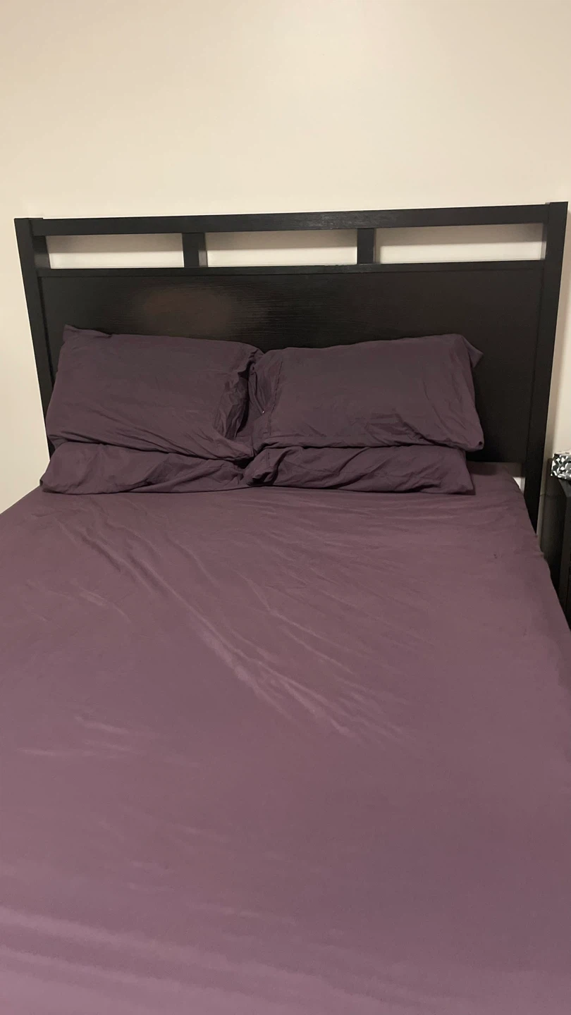Complete Bedroom Set – Double Bed + Vanity & Nightstand for Sale - photo 3