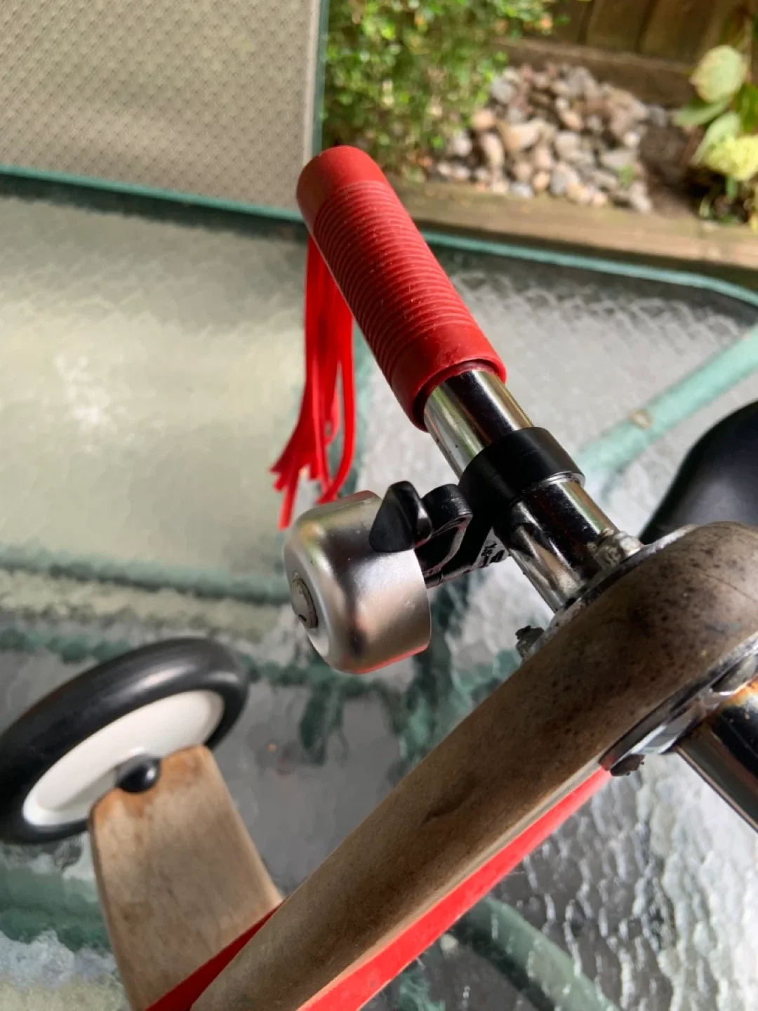 Radio Flyer Classic Tiny Trike image indicator(5)