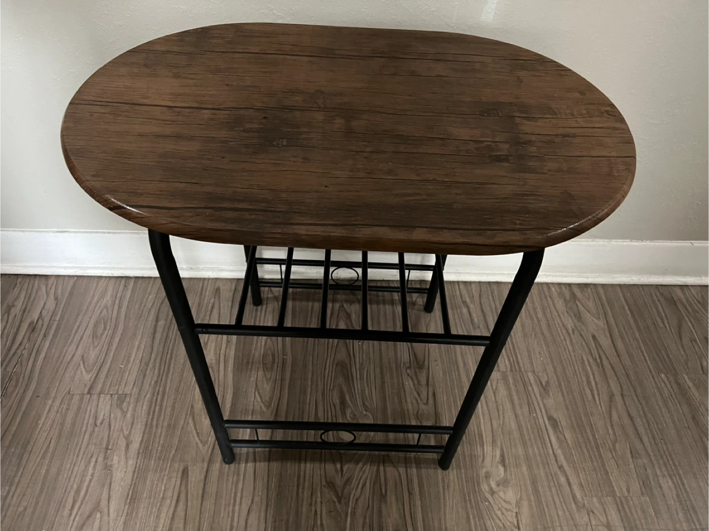 Small Round Wood Top Table - photo 2