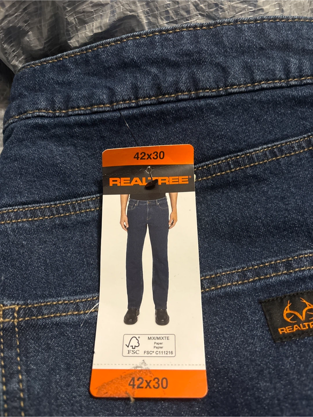 Men’s RealTree lined Jeans 42x30 - photo 2