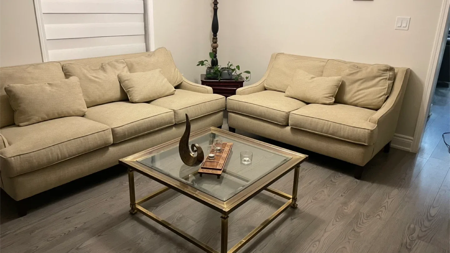 Elegant Living Room Set in Great Condition – For Sale! image indicator(6)