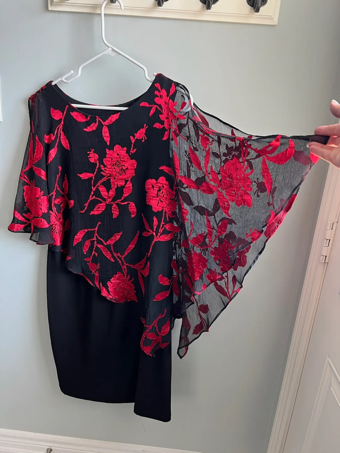 BRAND NEW! Formal Dress image indicator(3)