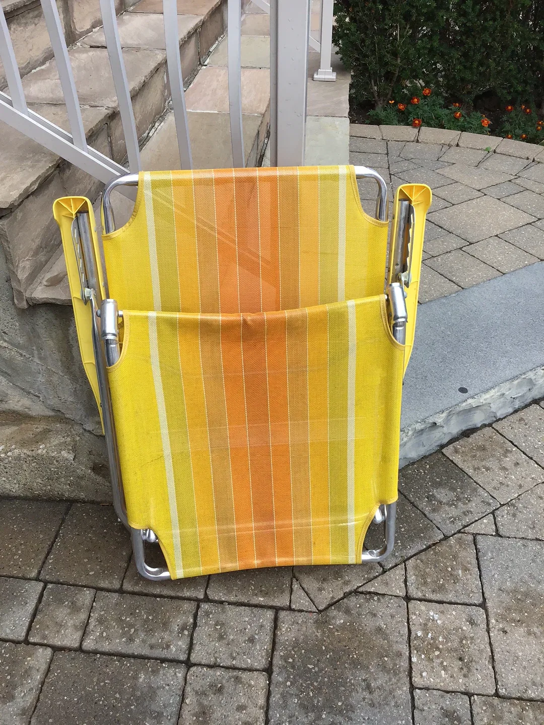 Yellow & Orange Striped Folding Beach Chair image indicator(3)