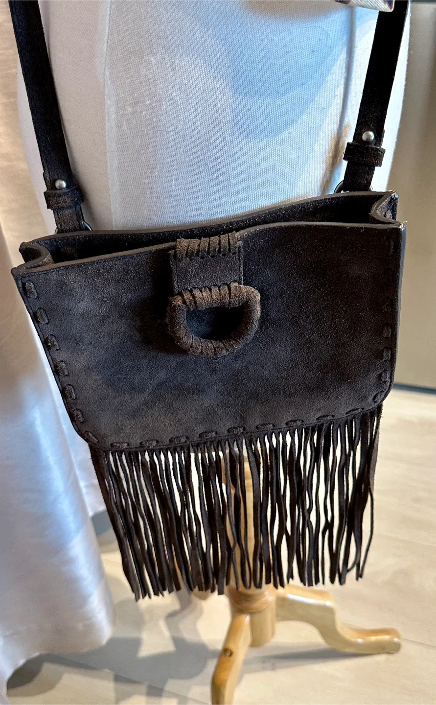 Massimo Dutti suede crossbody bag thumbnail