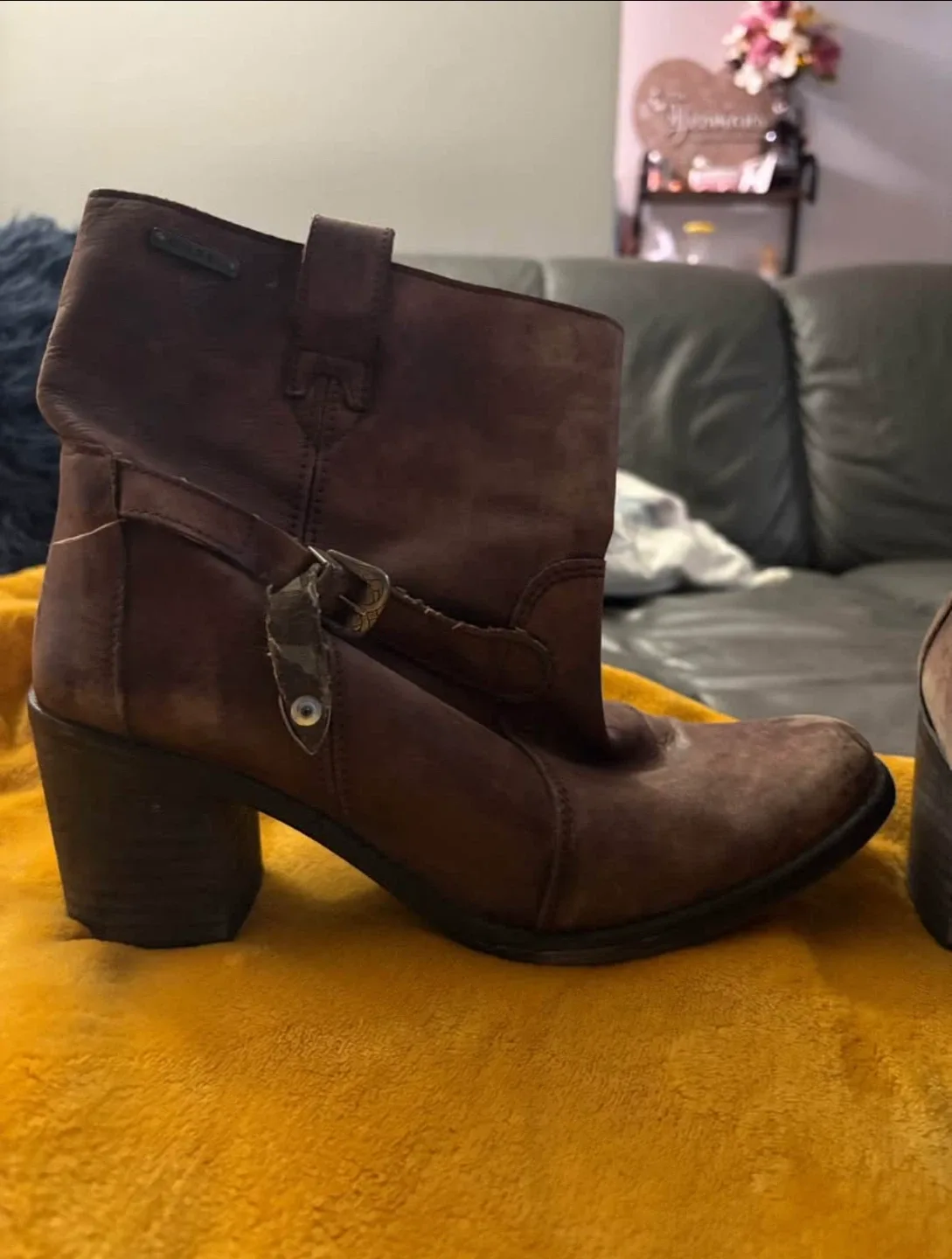 Diesel Heeled ankle boots size 9.5 image indicator(2)