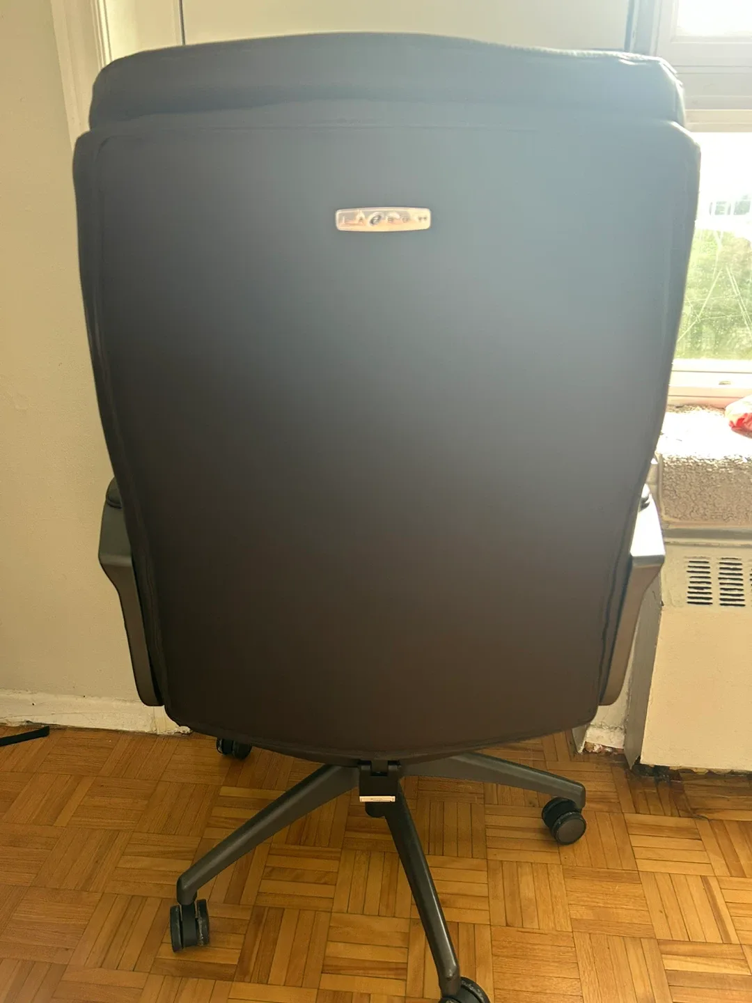 Leather Executive Office Chair thumbnail