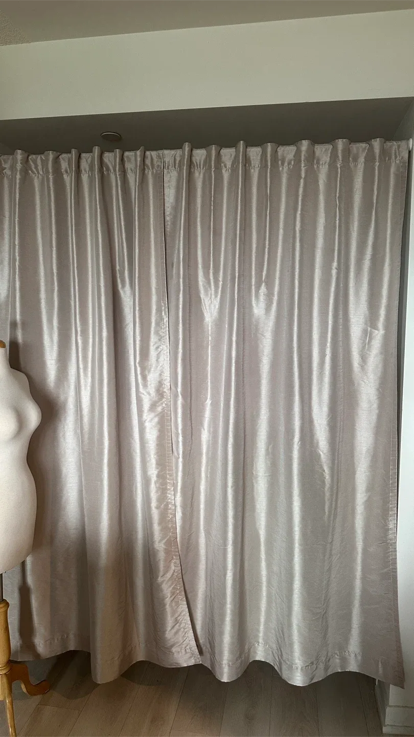 Champagne Curtain set of 2 thumbnail