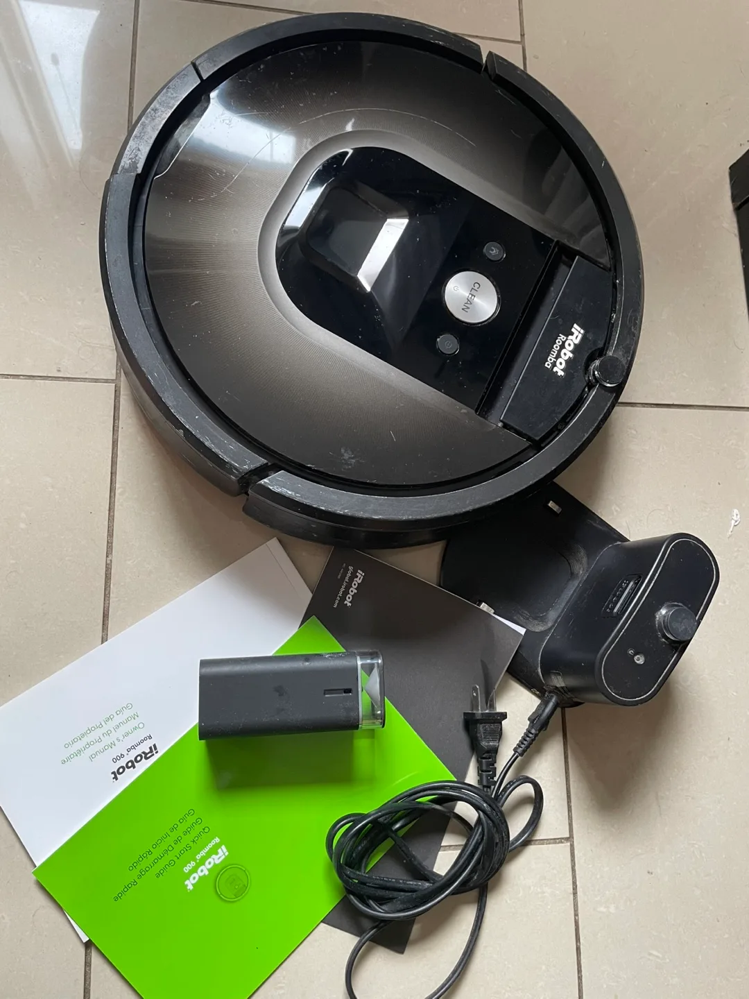 iRobot Roomba Vacuum thumbnail
