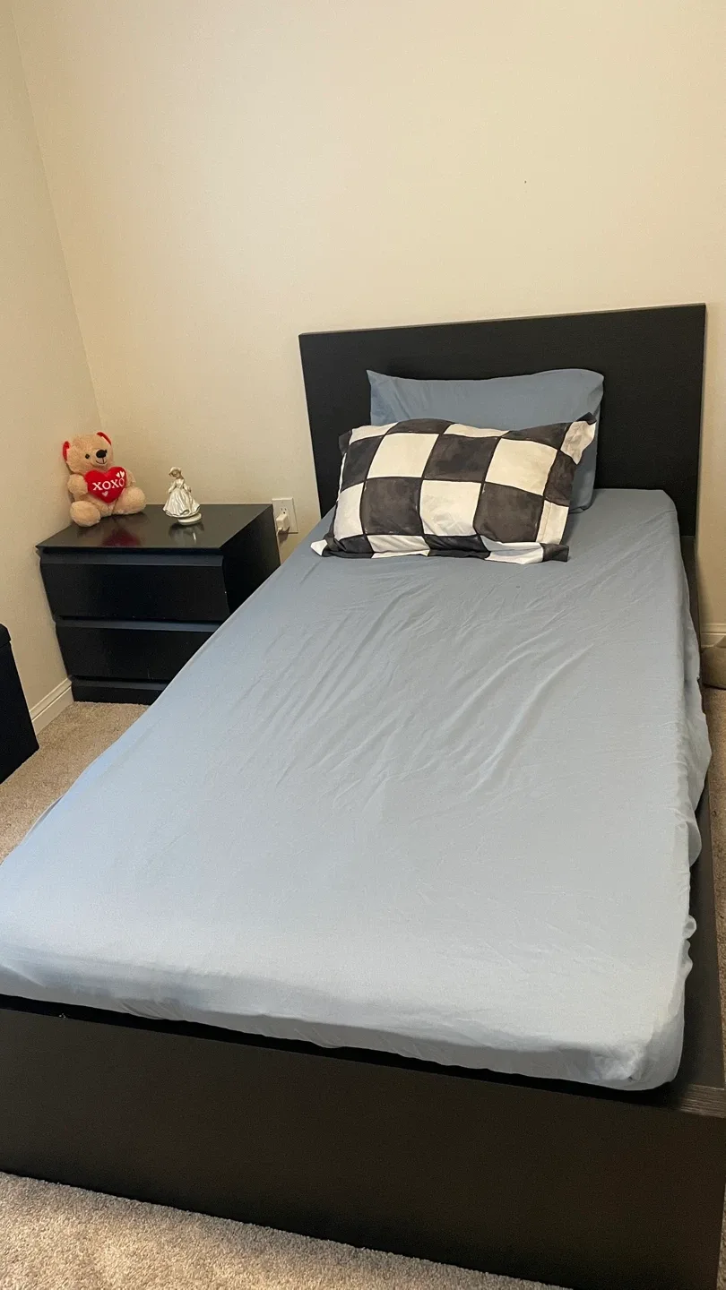 Single Size Bed Frame & Nightstand - Black image indicator(2)