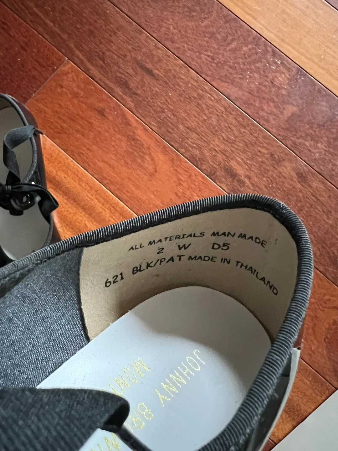 Johnny Brown Montreal Black Tap Shoes - Size 2 Kids image indicator(3)