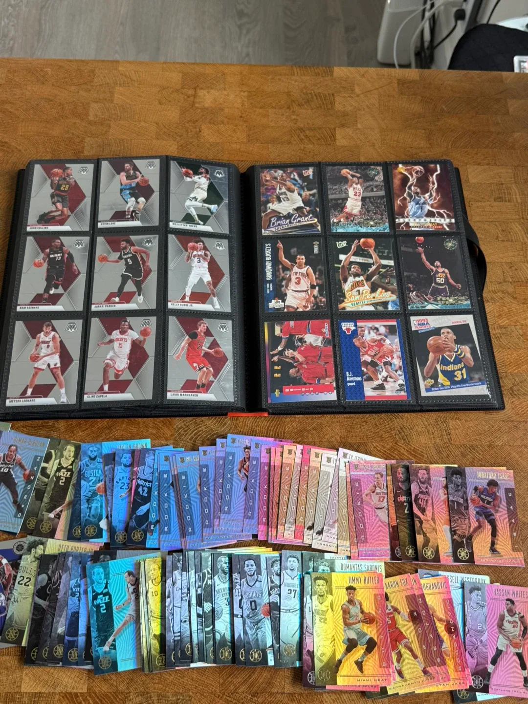 Colection 445 Basketball Cards image indicator(3)