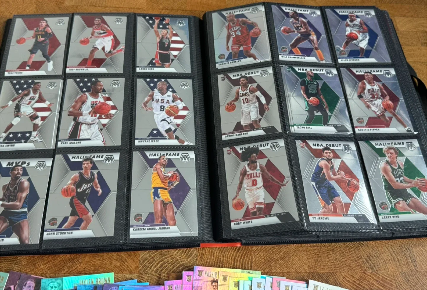 Colection 445 Basketball Cards image indicator(8)