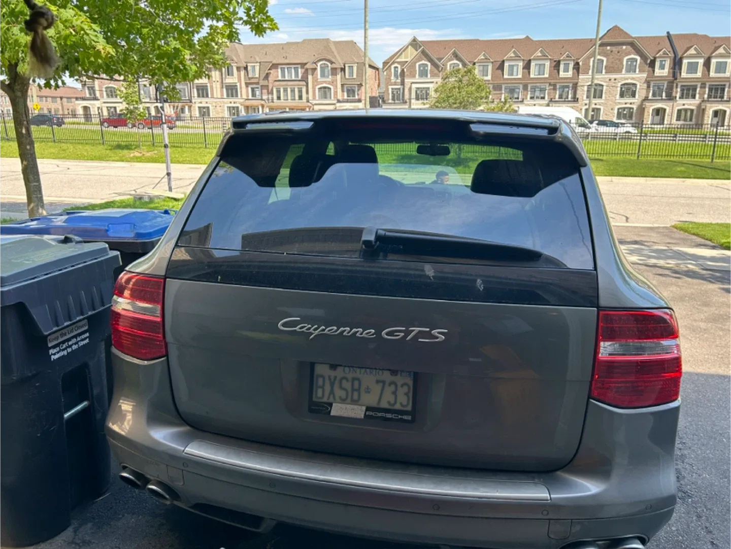 Porsche Cayenne SUV image indicator(5)