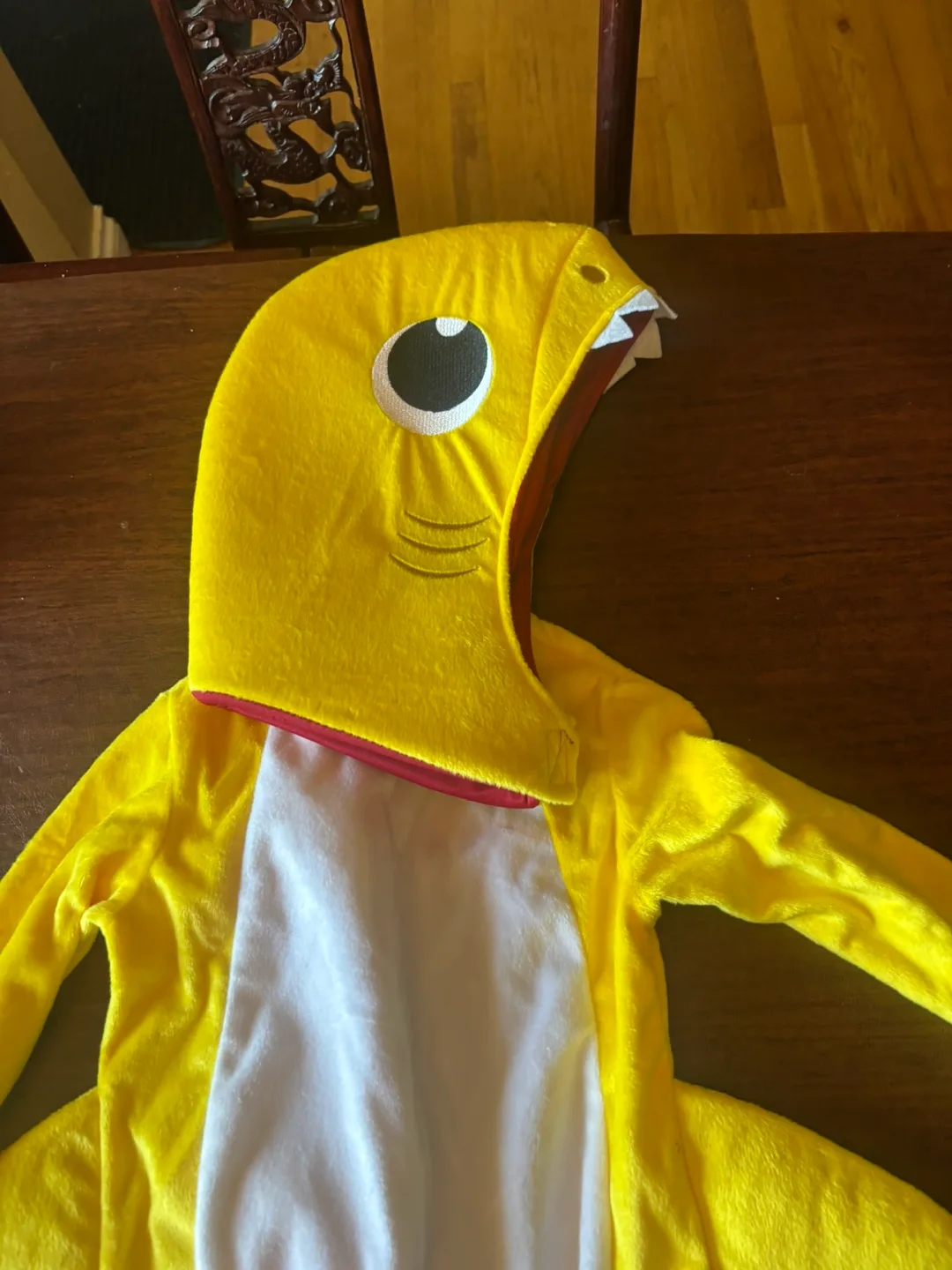 Nickelodeon Baby Shark Costume - Size 3-4T image indicator(3)