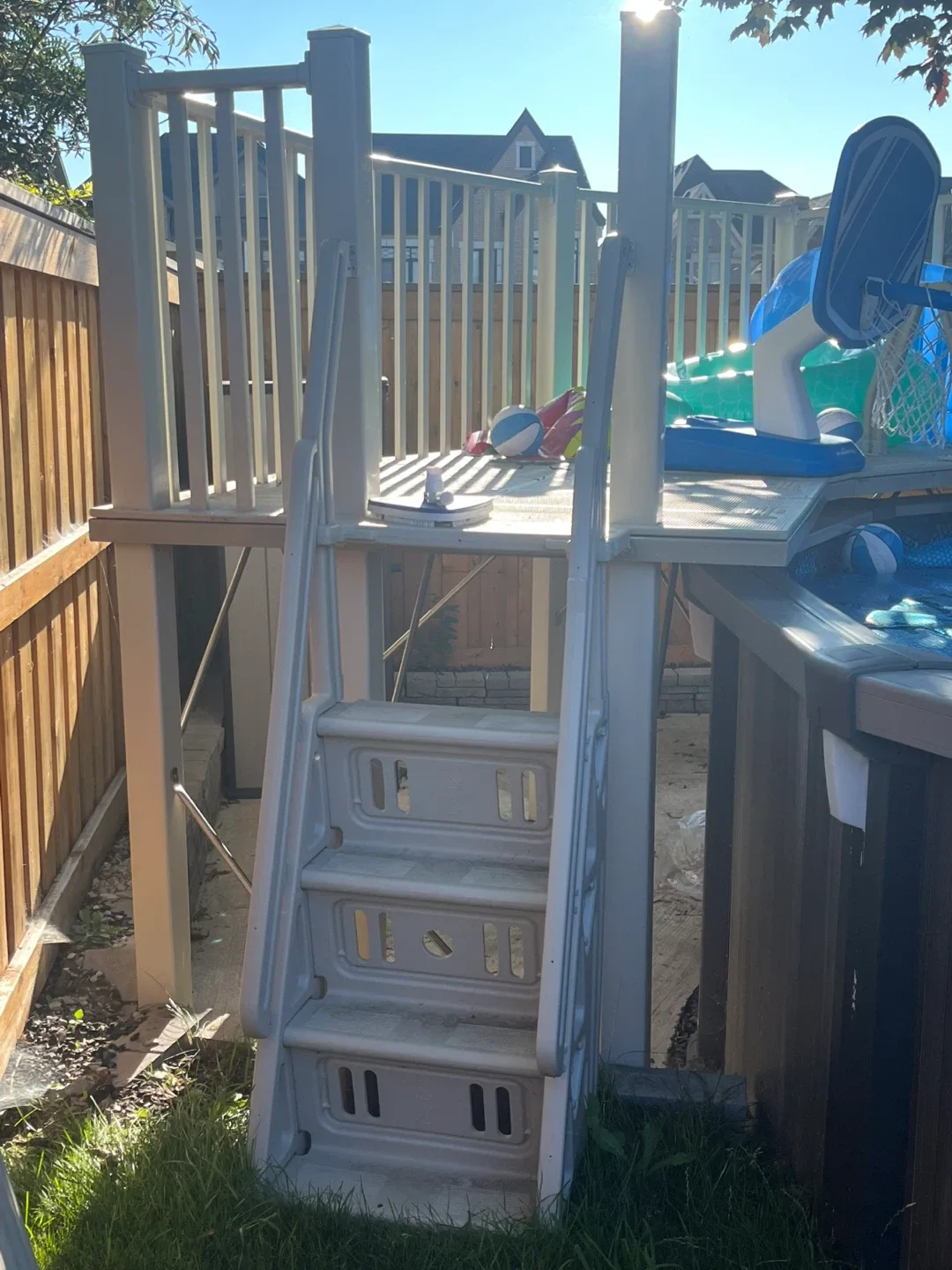 VinylWorks 5' x 13.5' Resin Pool Deck w/ Steps & Safety Gate image indicator(7)