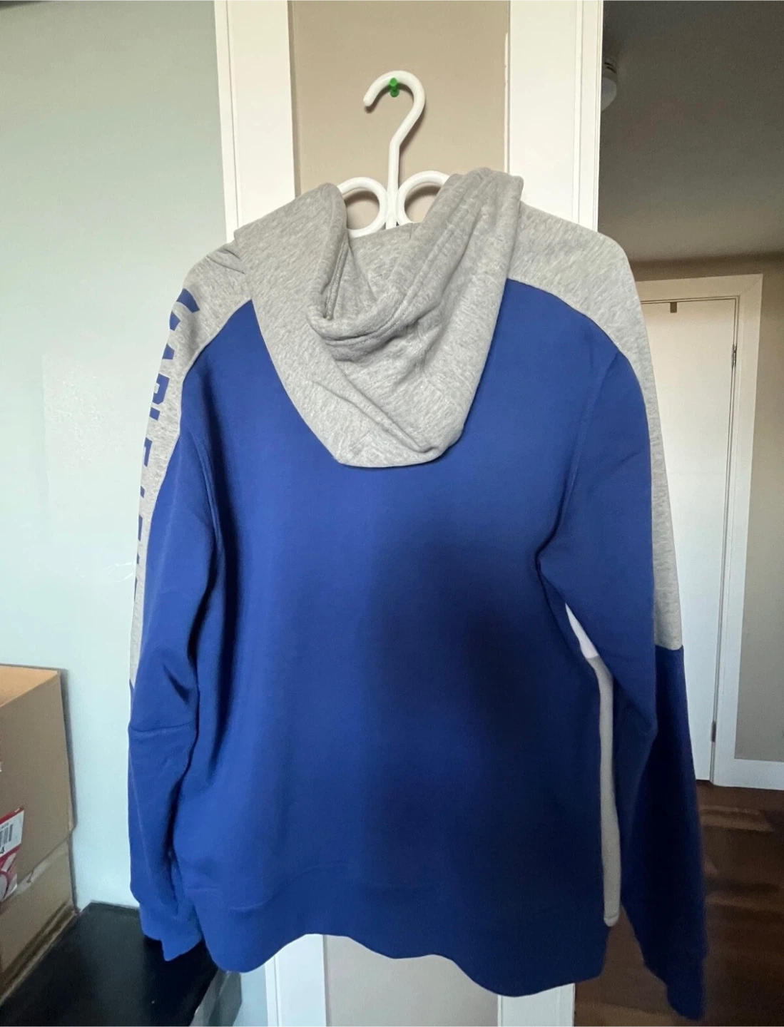 Starter Toronto Maple Leafs zipper Hoodie - Size M - photo 2