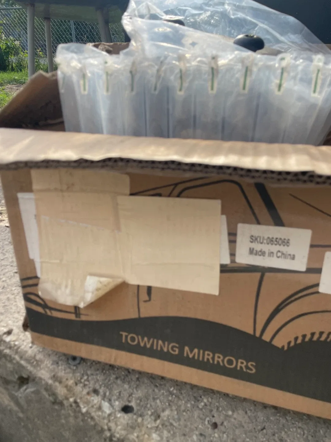 Towing Mirrors - SKU 065066 thumbnail