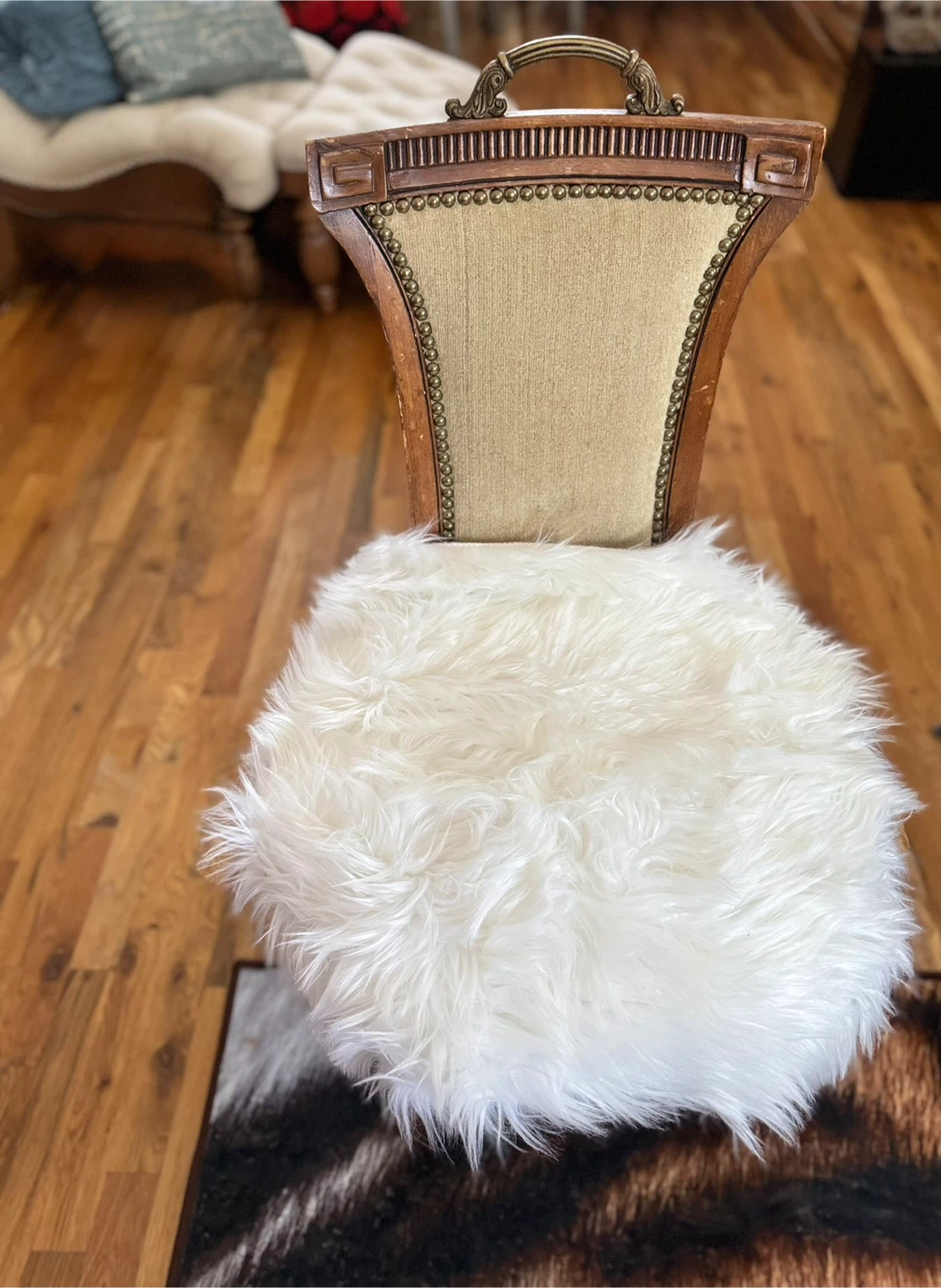 Vintage Accent parlor Chair - photo 2