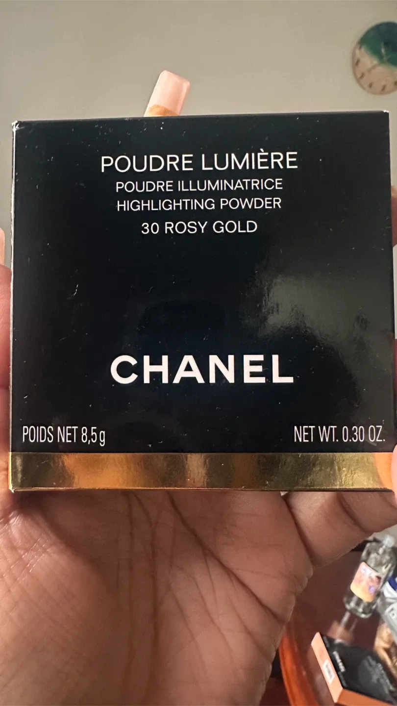 Chanel Poudre Lumière Highlighting Powder - Rosy Gold thumbnail