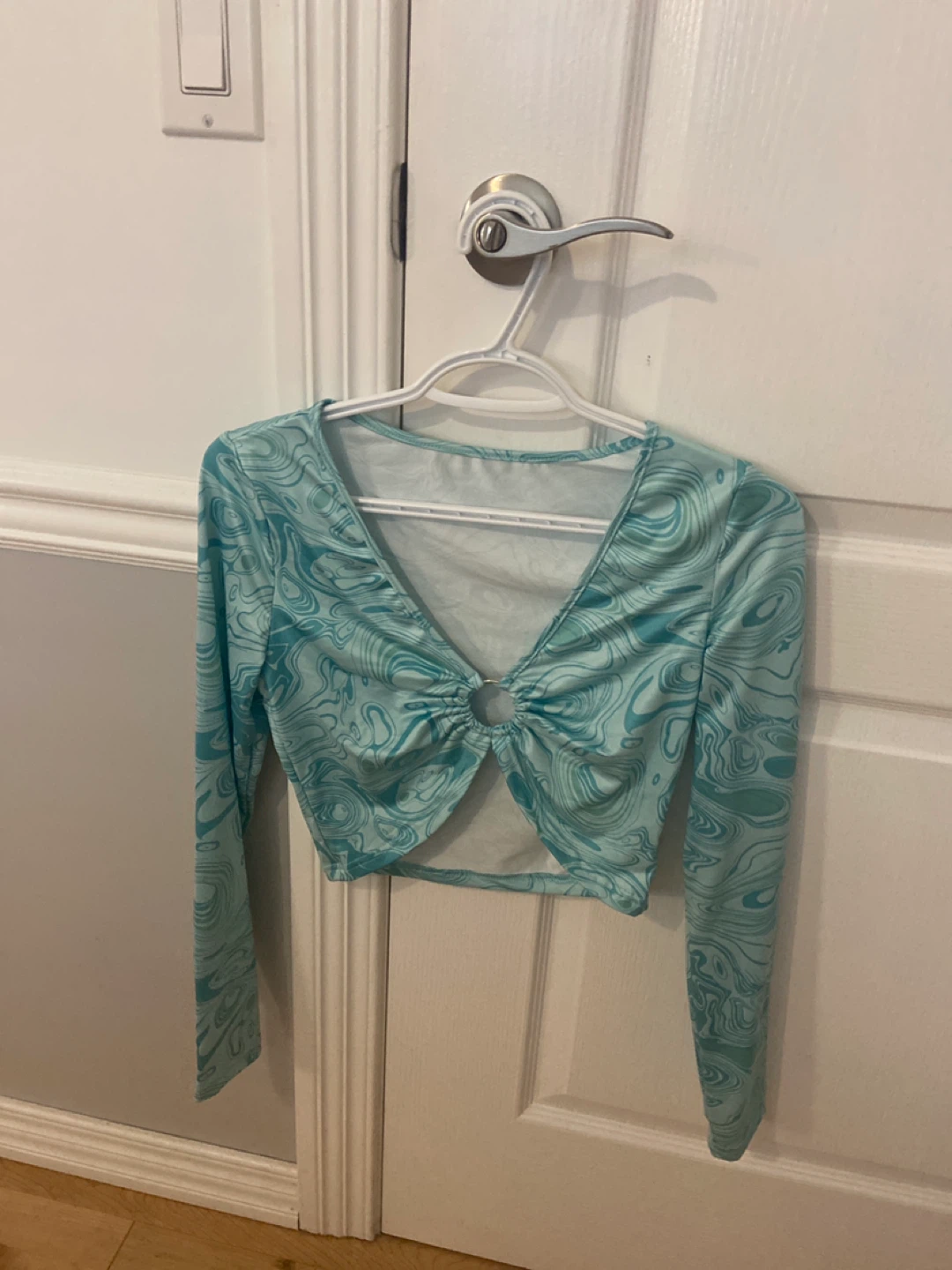 Blue Patterned Long Sleeve Crop Top