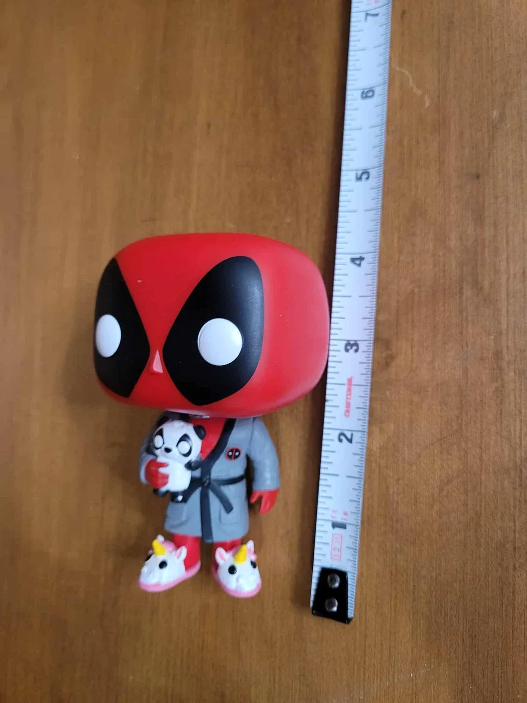 Funko Pop! Deadpool in Robe with Panda image indicator(3)
