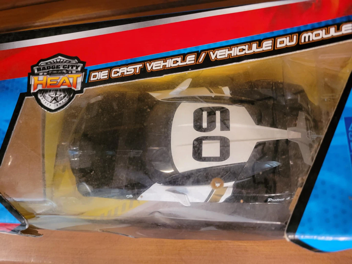 Badge City Heat 2009 Corvette Stingray Concept Die Cast - photo 2