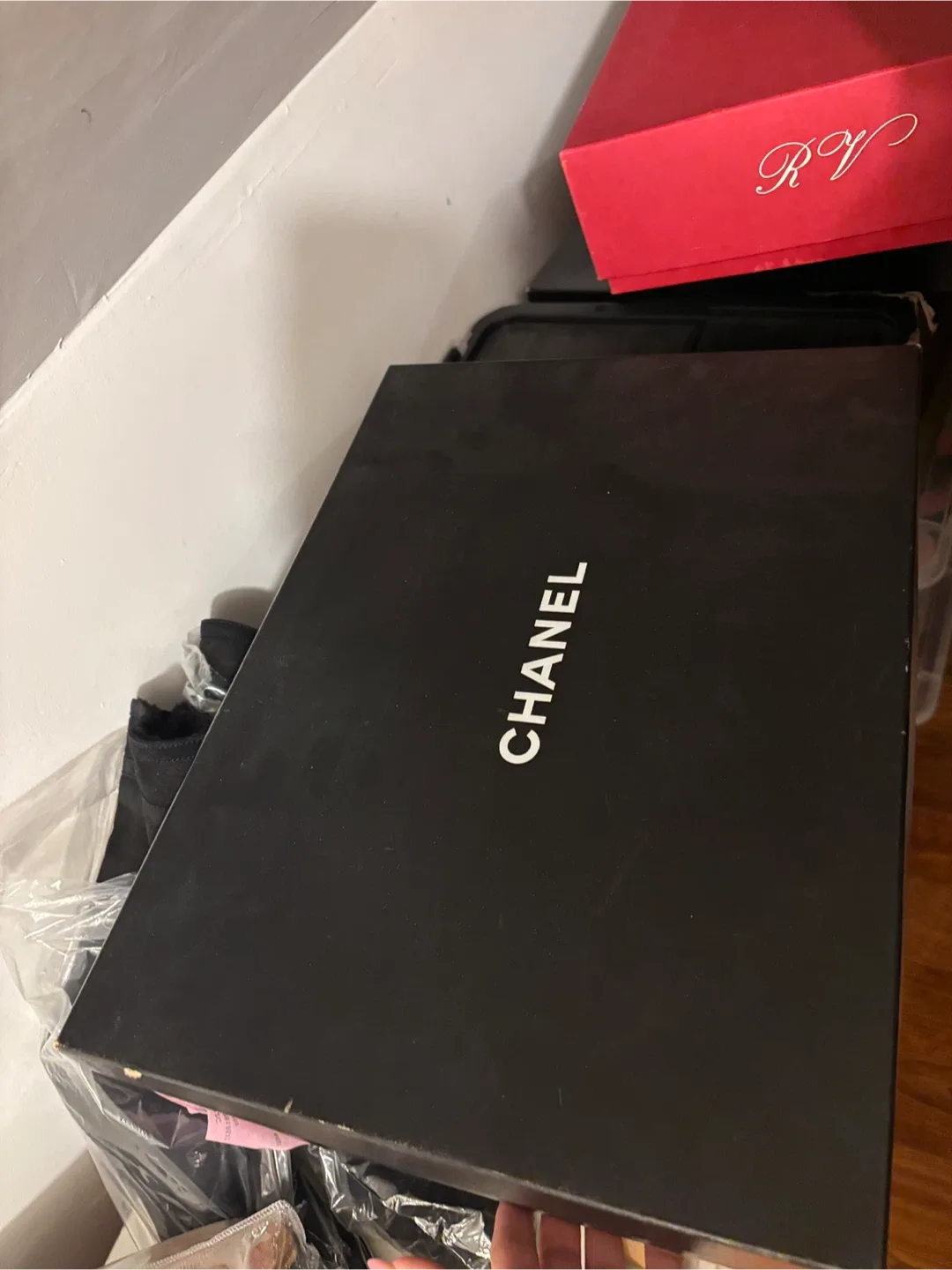 Chanel White Leather Thigh High Boots - Size 39 image indicator(4)