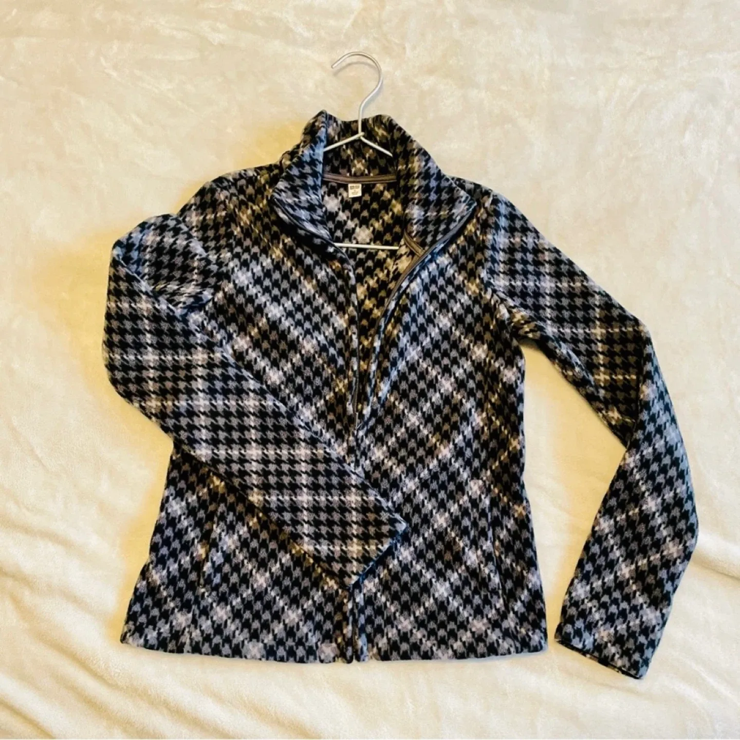 Uniqlo Houndstooth Fleece Jacket - Size XS