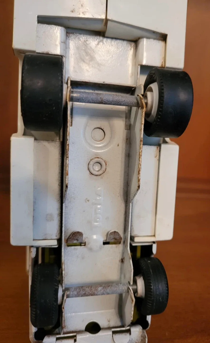 Vintage Tonka Camper Toy Truck image indicator(6)