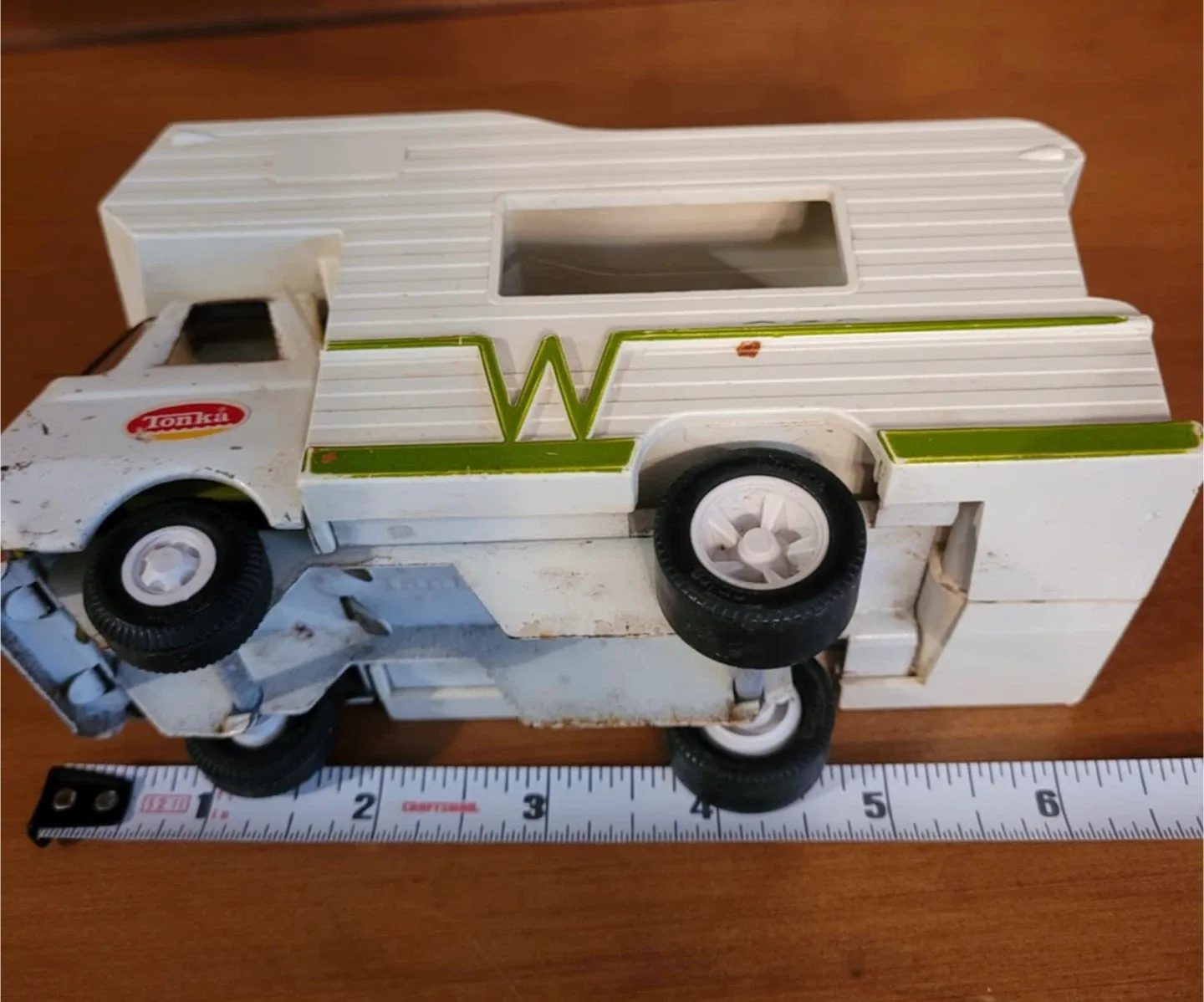 Vintage Tonka Camper Toy Truck image indicator(4)
