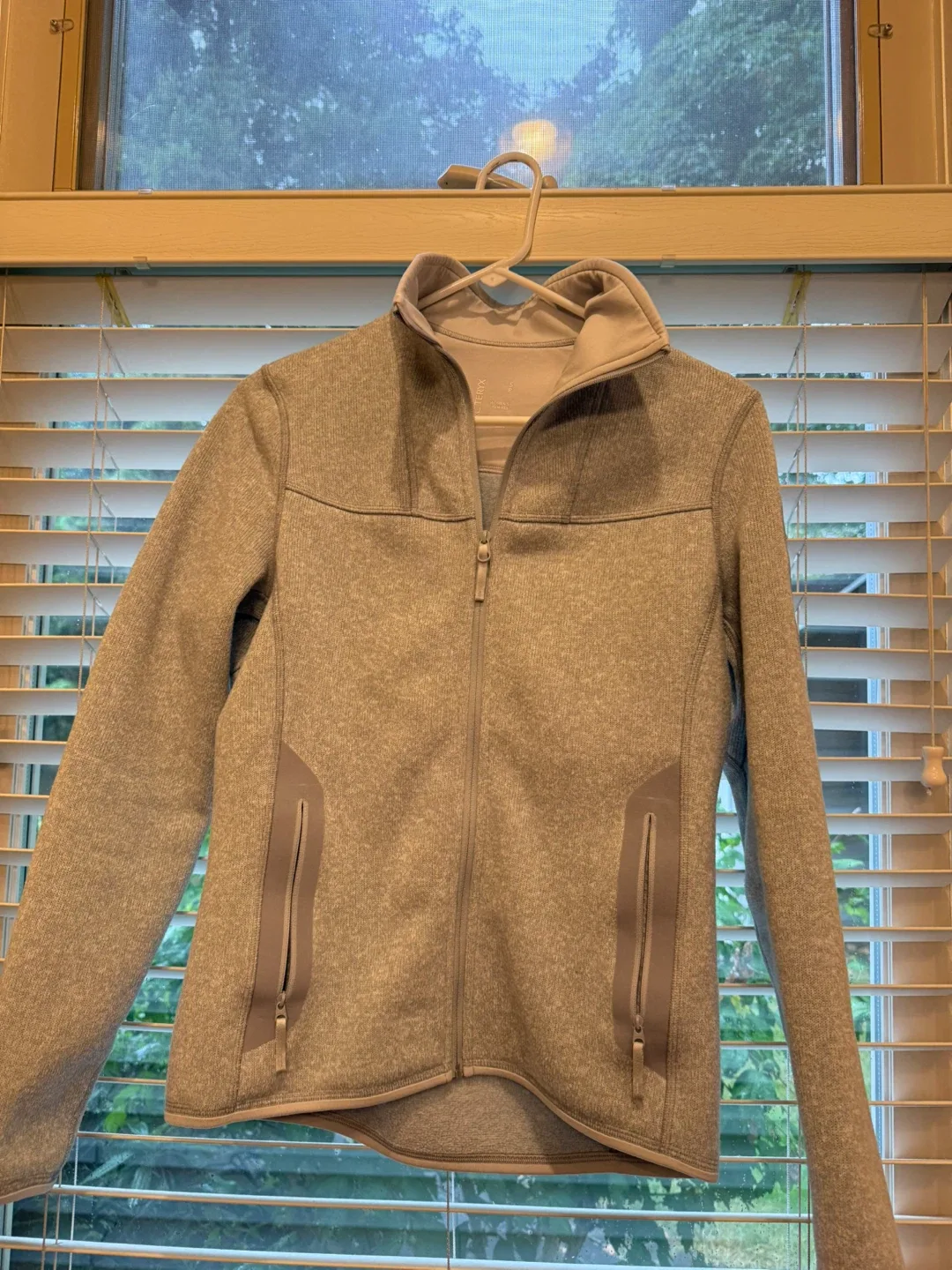 Arc'teryx Women's Fleece Jacket - Size S image indicator(5)