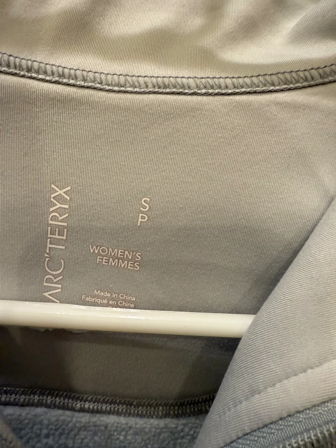 Arc'teryx Women's Fleece Jacket - Size S image indicator(3)