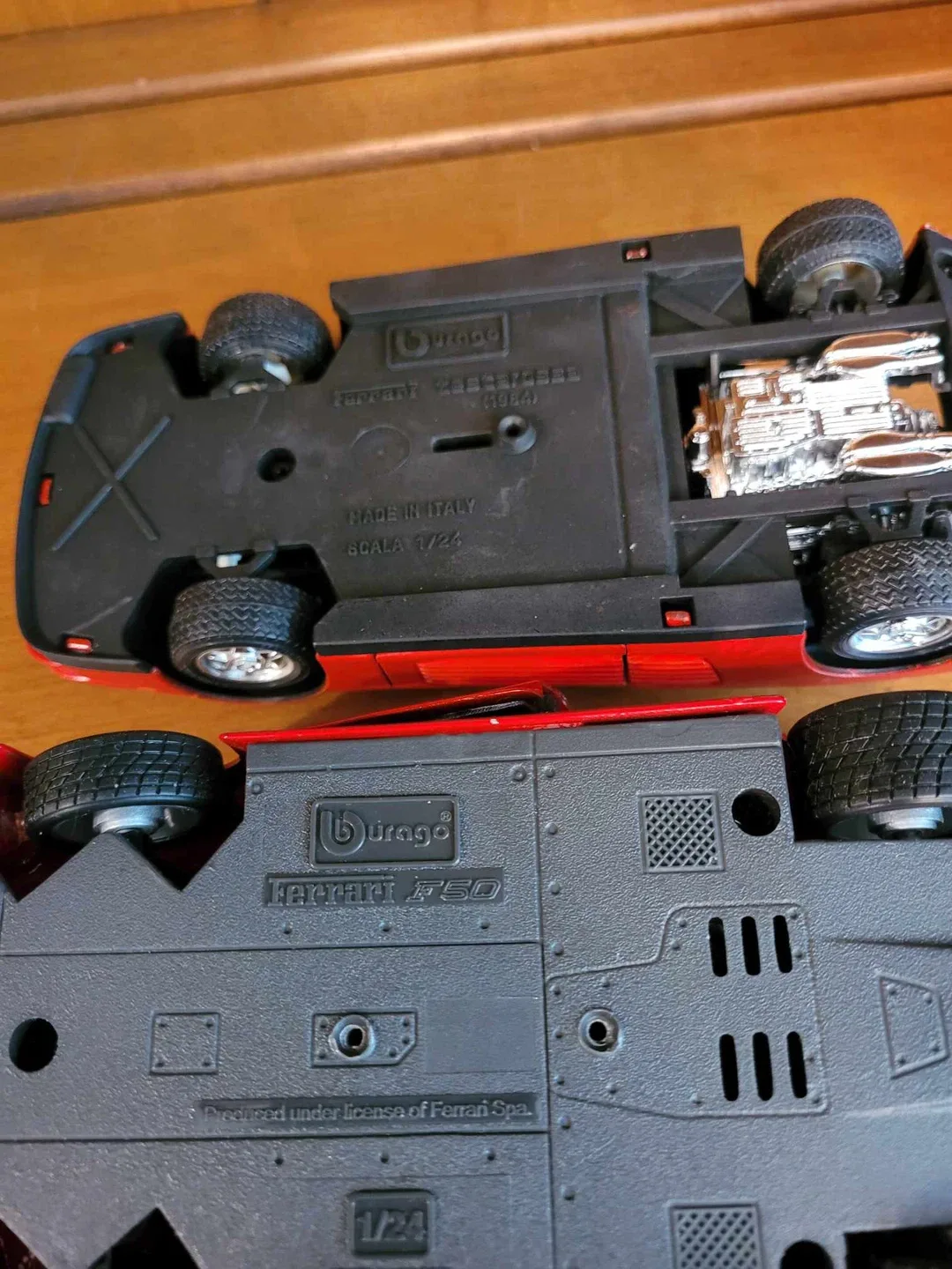 Ferrari F50 & Testarossa Diecast Model Cars image indicator(6)