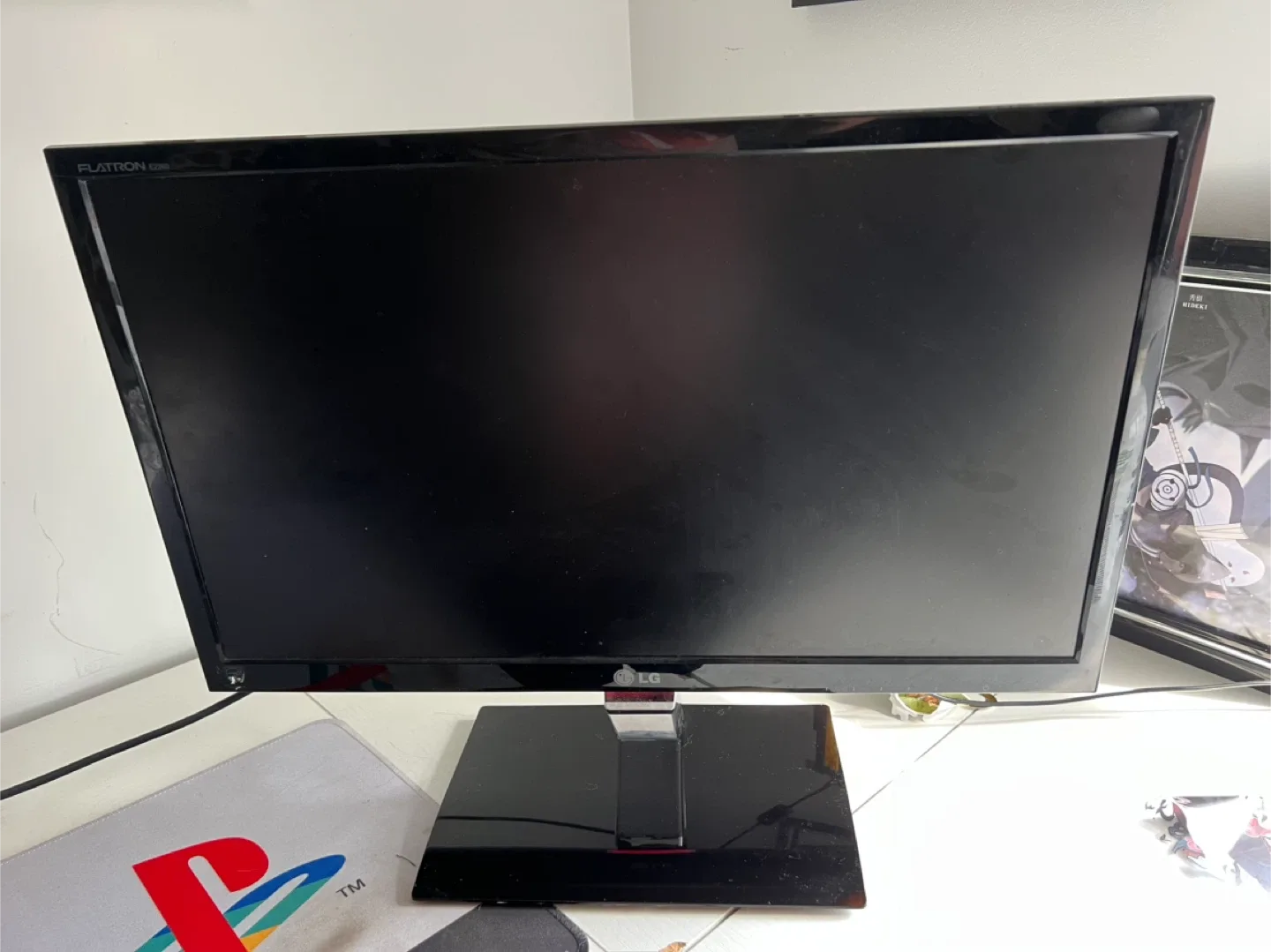 Gaming PC w/ Intel i5 & RTX 1070 + Accessories image indicator(6)