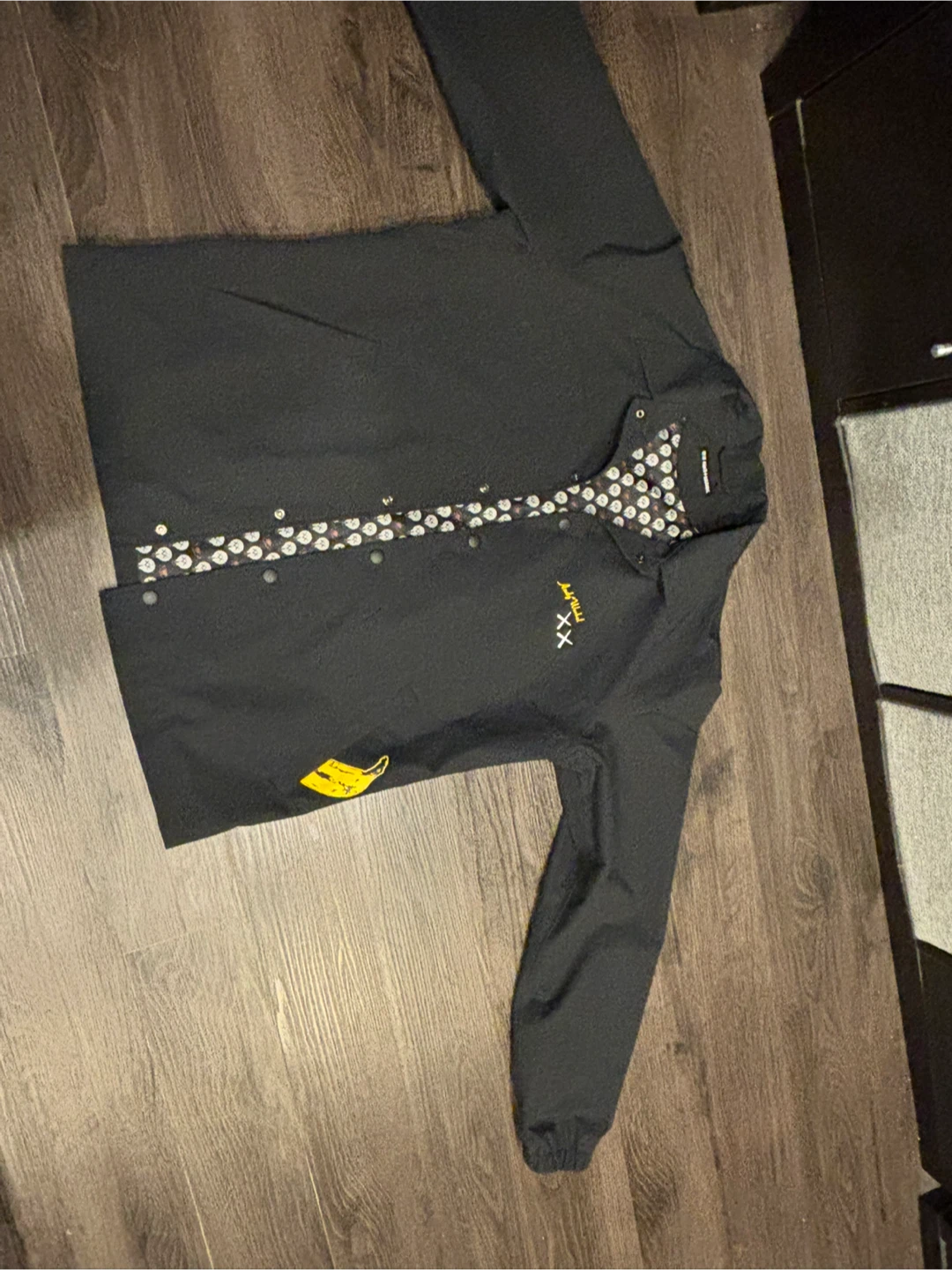 Uniqlo x Kaws Black Coach Jacket Size S - photo 2