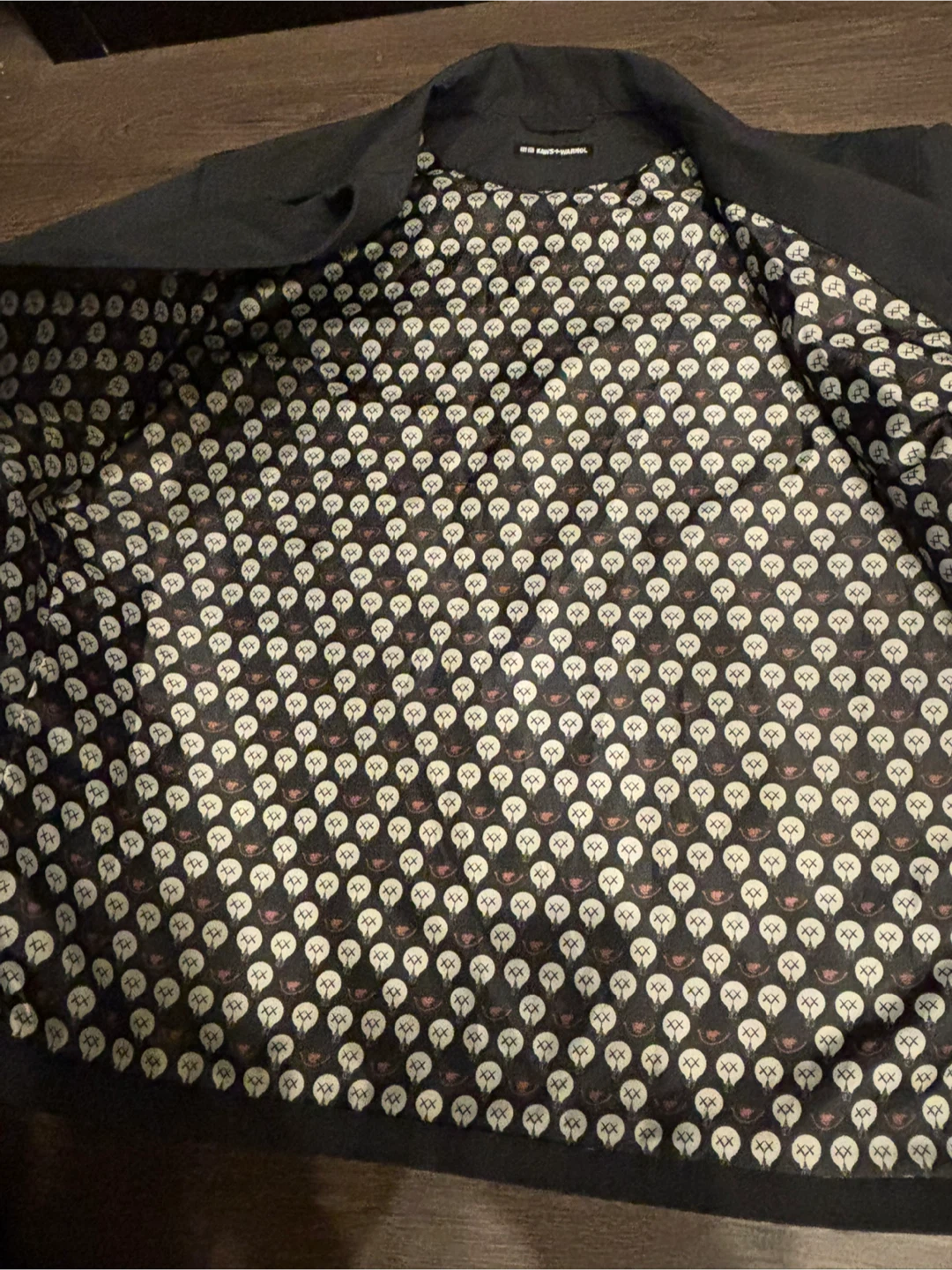 Uniqlo x Kaws Black Coach Jacket Size S - photo 5