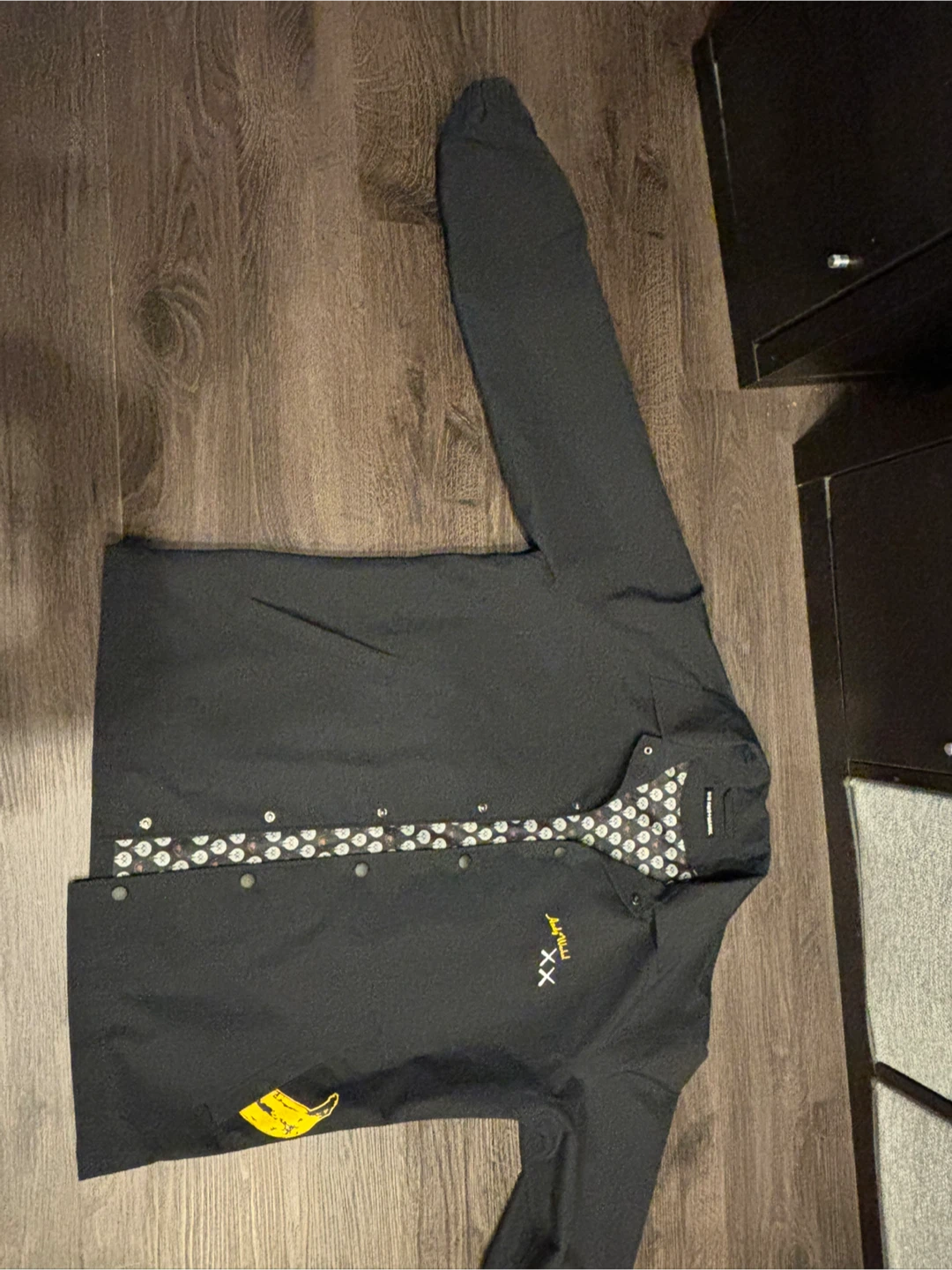 Uniqlo x Kaws Black Coach Jacket Size S - photo 3