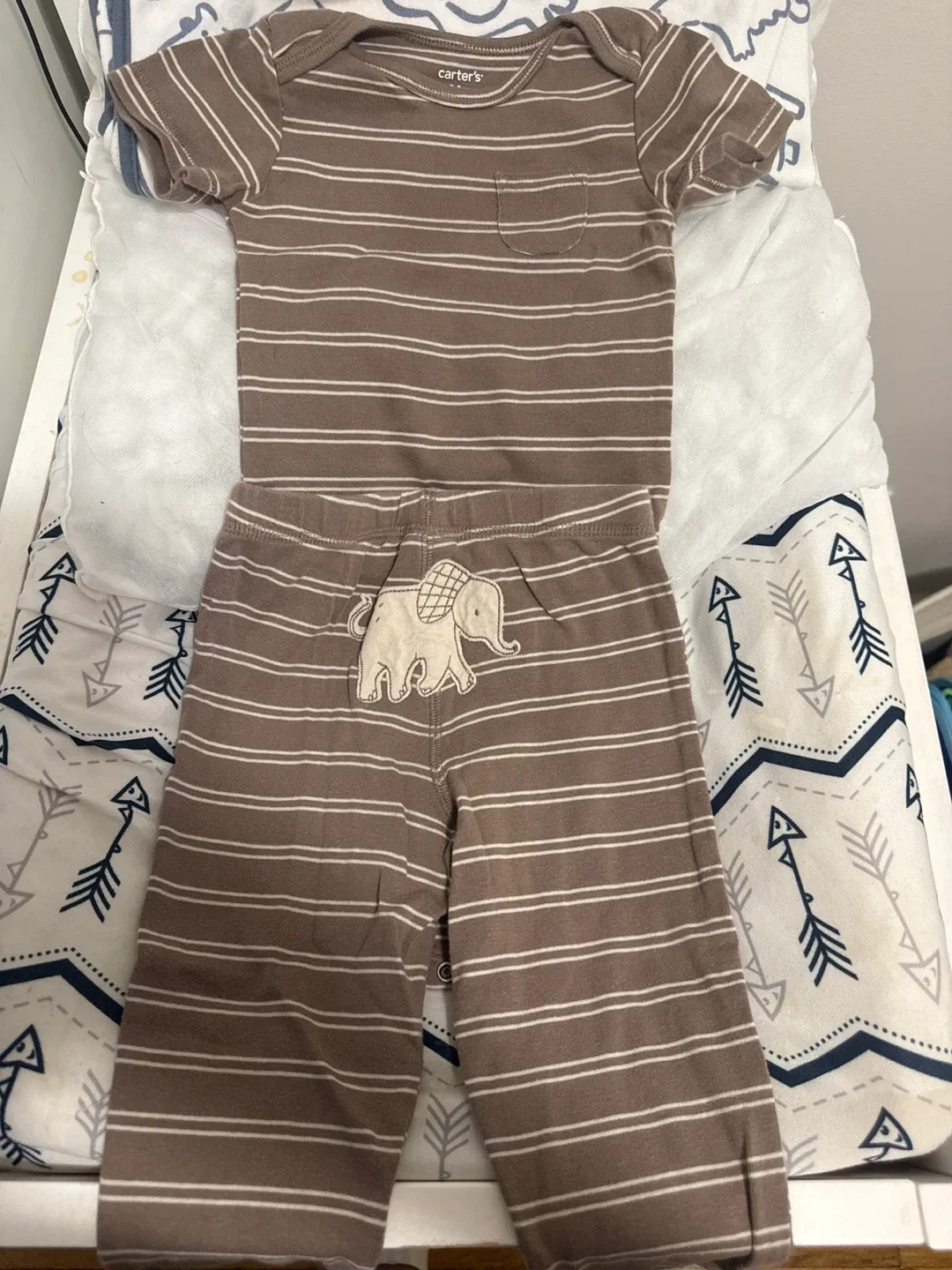 Carter's Brown Striped Outfit 24 months thumbnail