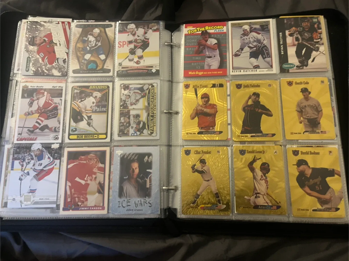 Trading Cards Collection image indicator(2)