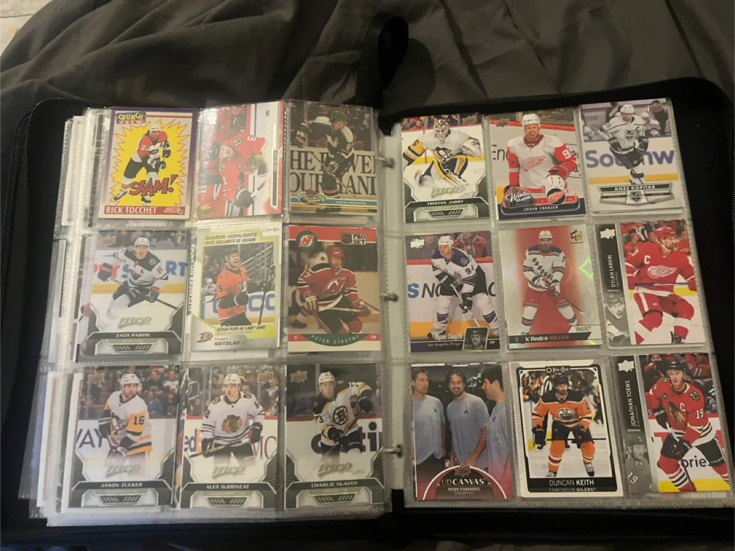 Trading Cards Collection image indicator(8)